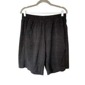 Lululemon Shorts Size Large Black